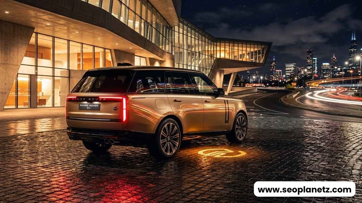 2027 Range Rover SV Autobiography in Batumi Gold